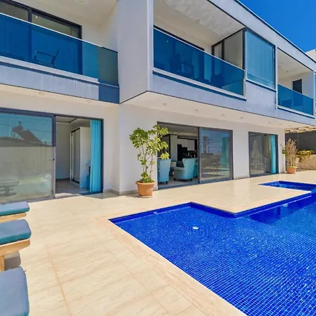 4 Bedroom Sea View In Kalkan