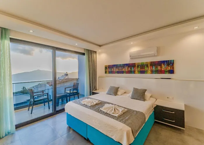 Villa 4 Bedroom Sea View In Kalkan