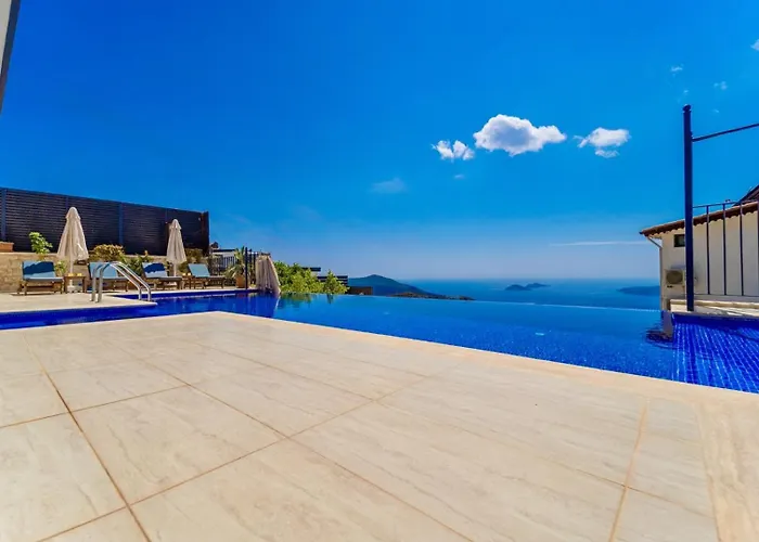 Villa 4 Bedroom Sea View In