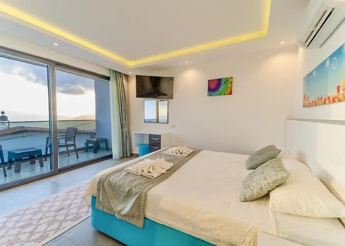 4 Bedroom Sea View In