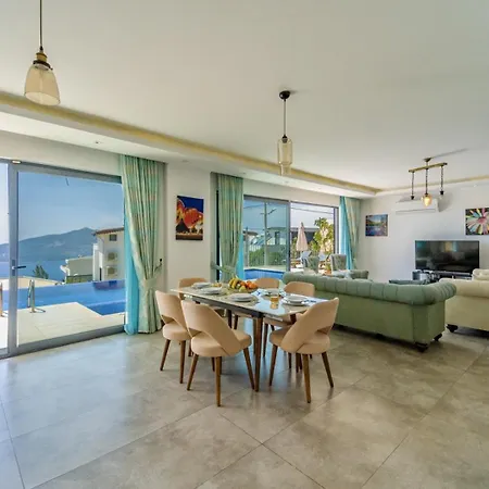 Villa 4 Bedroom Sea View In Kalkan *