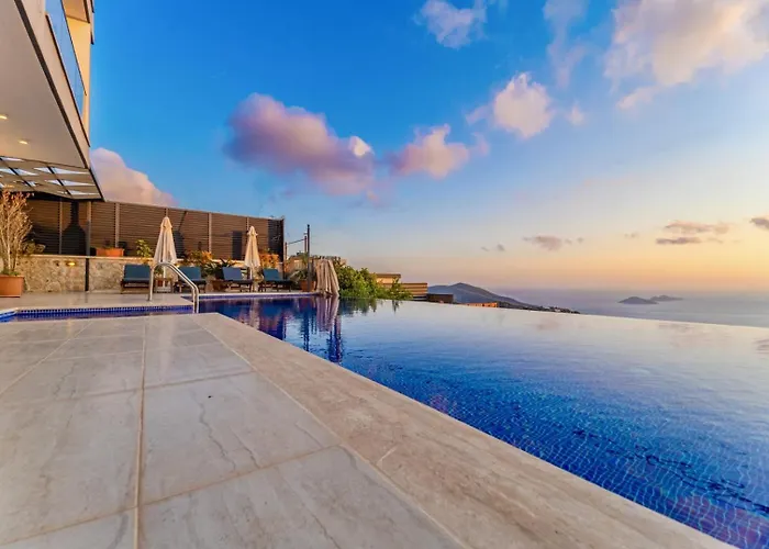 4 Bedroom Sea View In 빌라 *