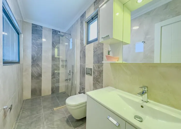 4 Bedroom Sea View In * 칼칸