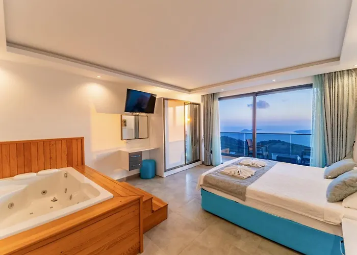 4 Bedroom Sea View In